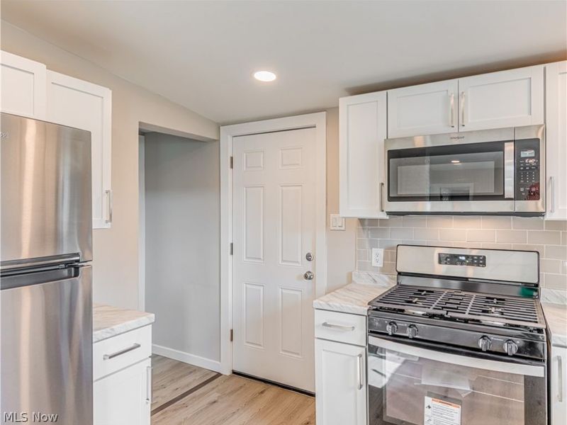 1537 9th Street , Cuyahoga Falls, OH 44221 Photo 11