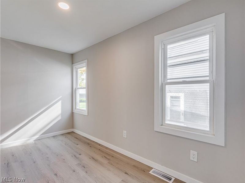 1537 9th Street , Cuyahoga Falls, OH 44221 Photo 19