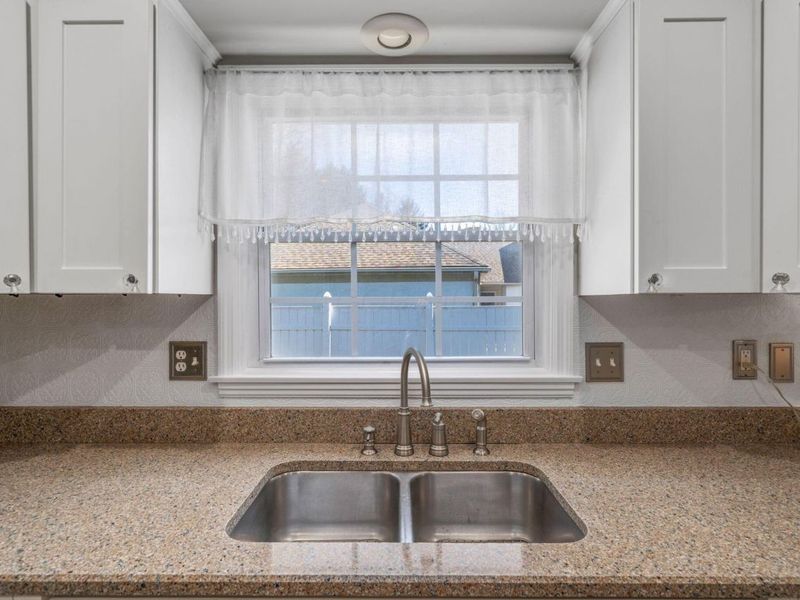 280 E Schrock Road, Westerville, OH 43081 Photo 21