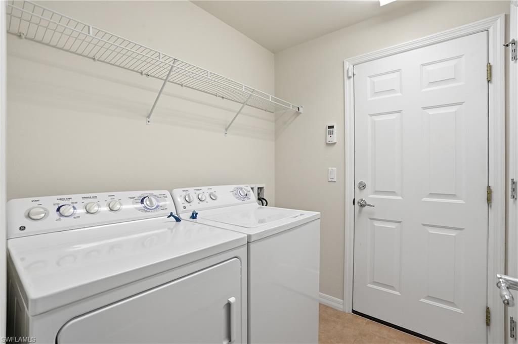 2457 Sutherland Ct, Cape Coral, FL 33991 Photo