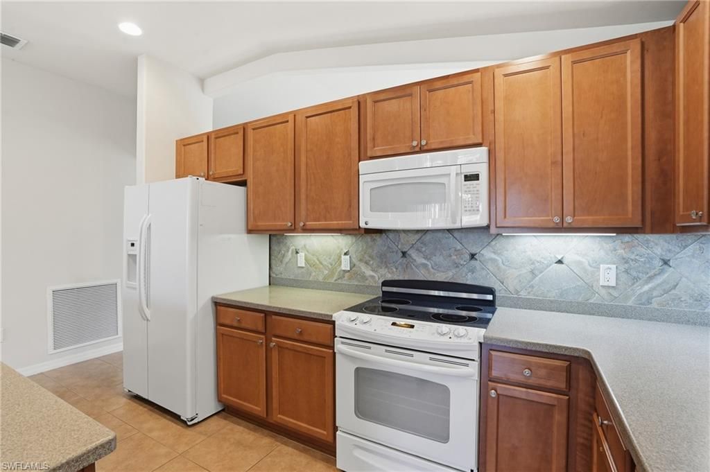 2457 Sutherland Ct, Cape Coral, FL 33991 Photo