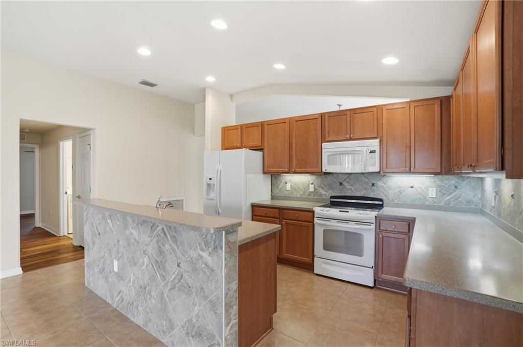 2457 Sutherland Ct, Cape Coral, FL 33991 Photo