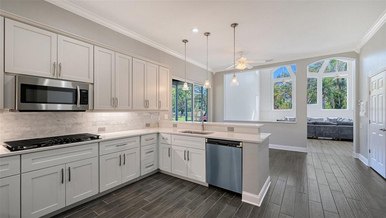 6911 Riversedge Street Circle, Bradenton, FL 34202 Photo