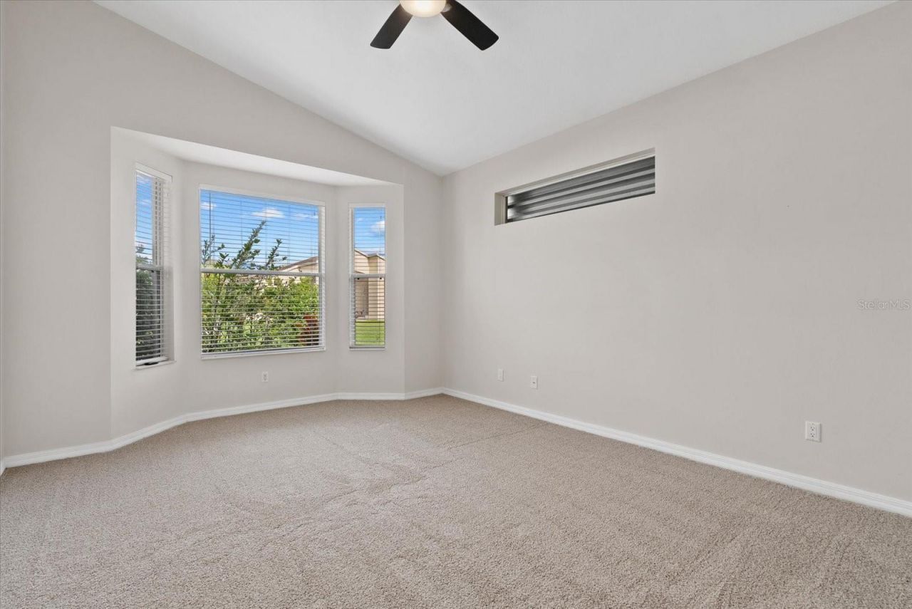 6634 38th Street E, Sarasota, FL 34243 Photo