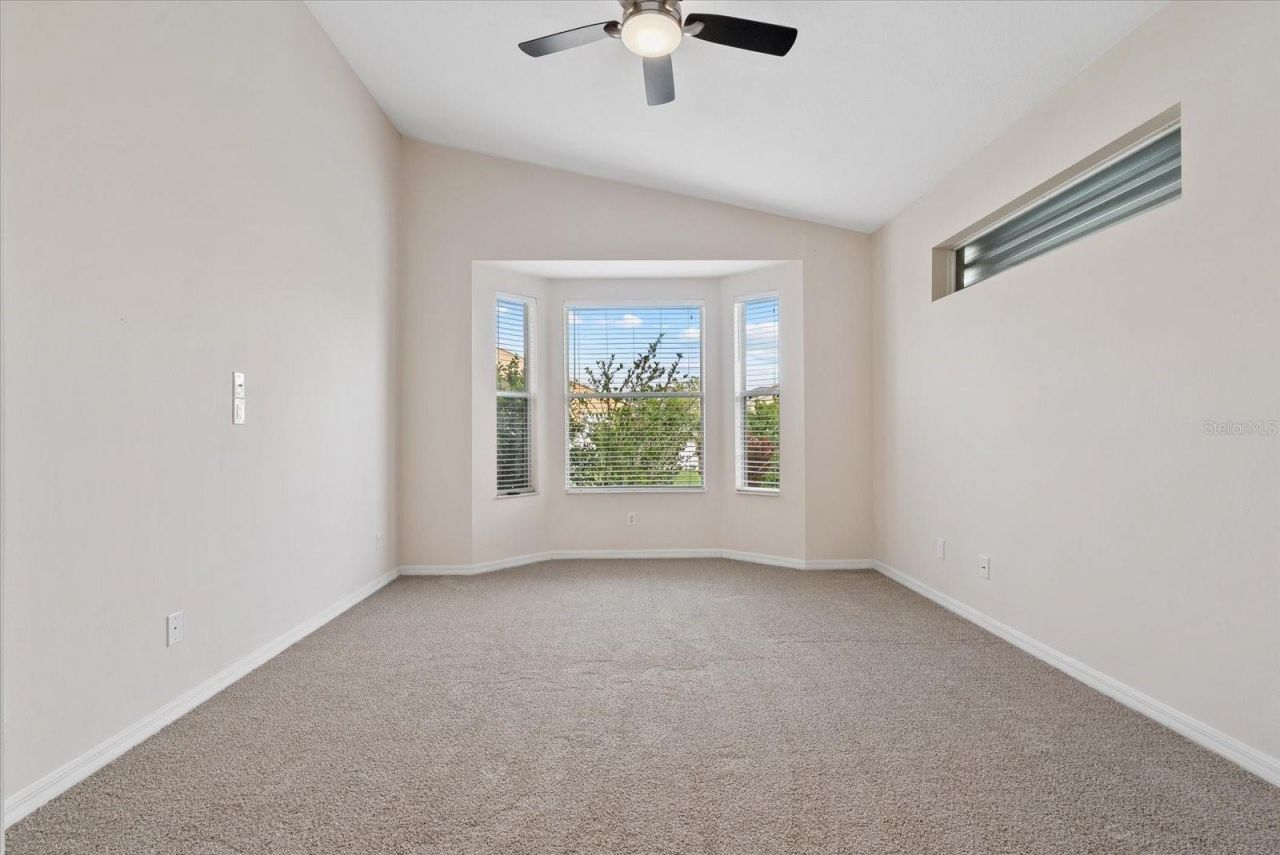 6634 38th Street E, Sarasota, FL 34243 Photo