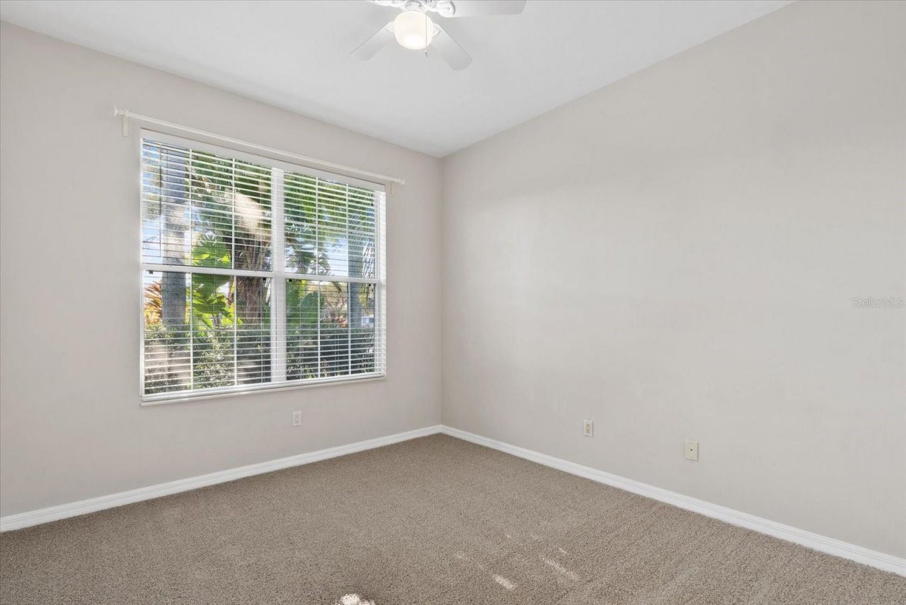 6634 38th Street E, Sarasota, FL 34243 Photo