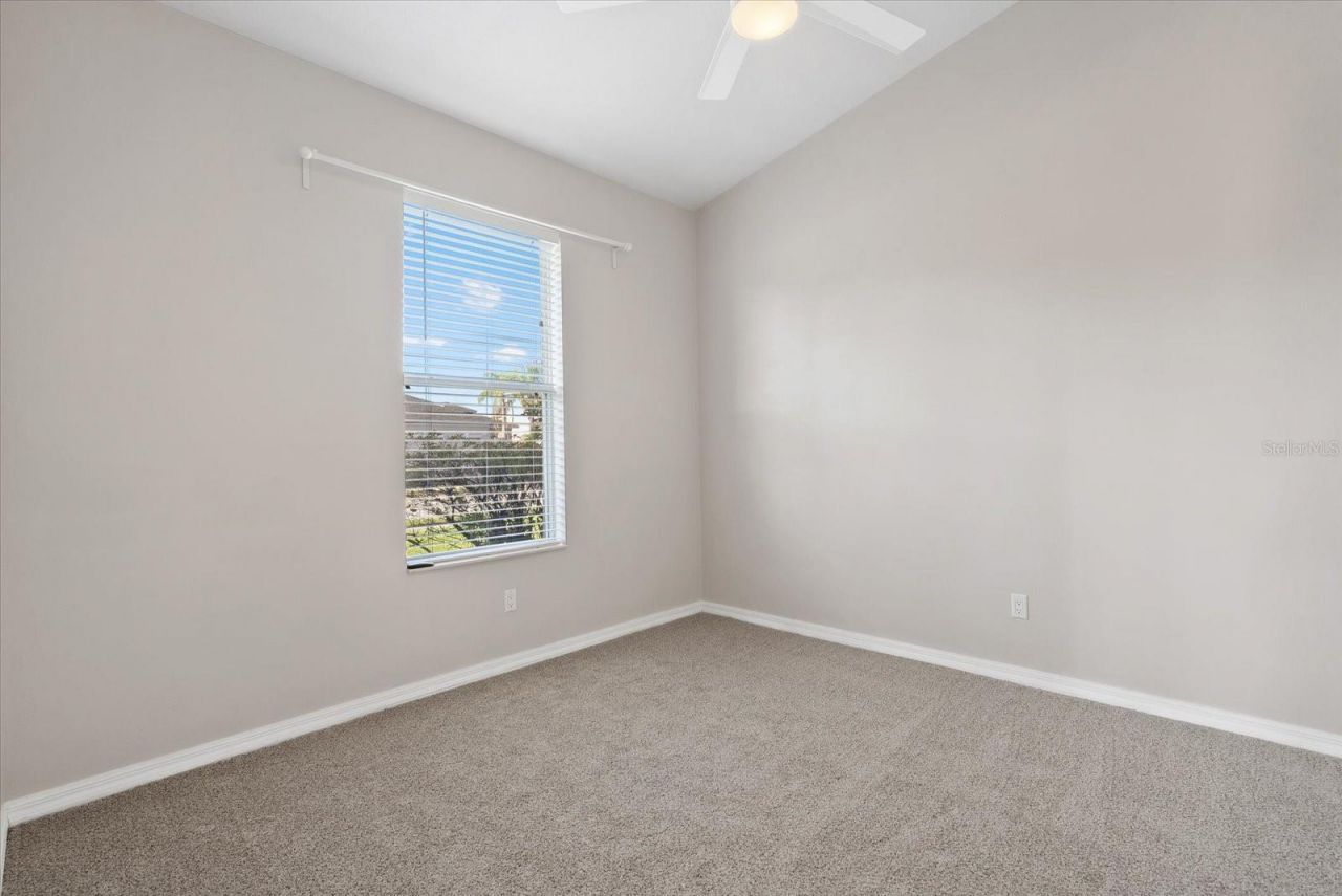 6634 38th Street E, Sarasota, FL 34243 Photo