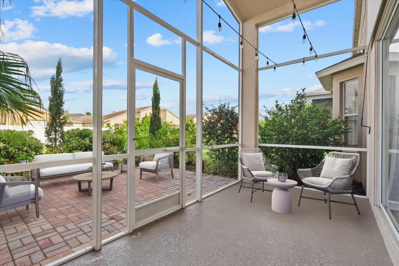 6634 38th Street E, Sarasota, FL 34243 Photo