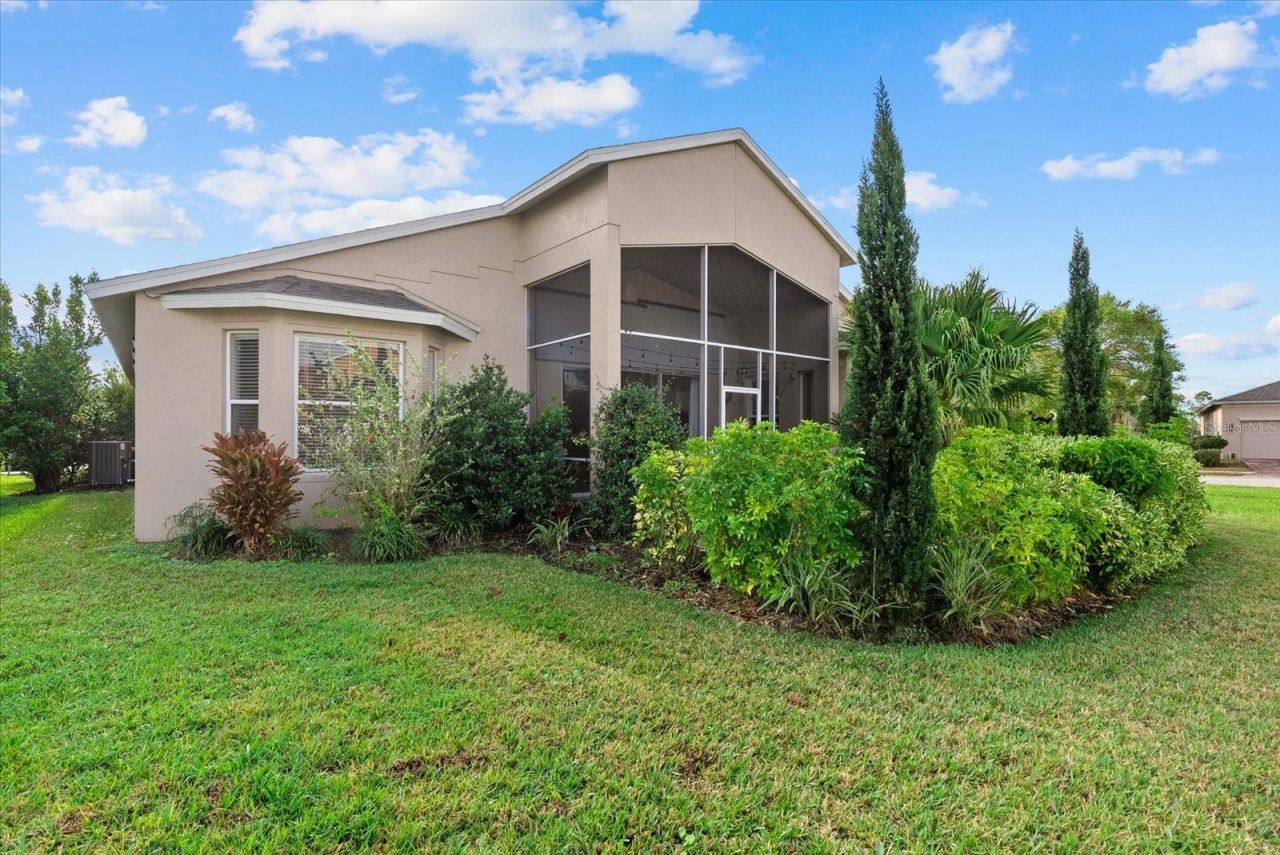 6634 38th Street E, Sarasota, FL 34243 Photo