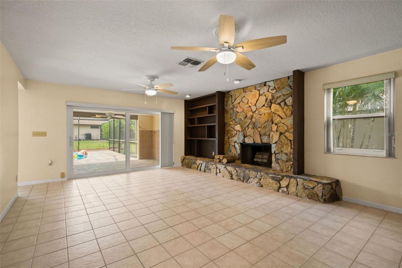 2889 Fair Green Drive, Clearwater, FL 33761 Photo