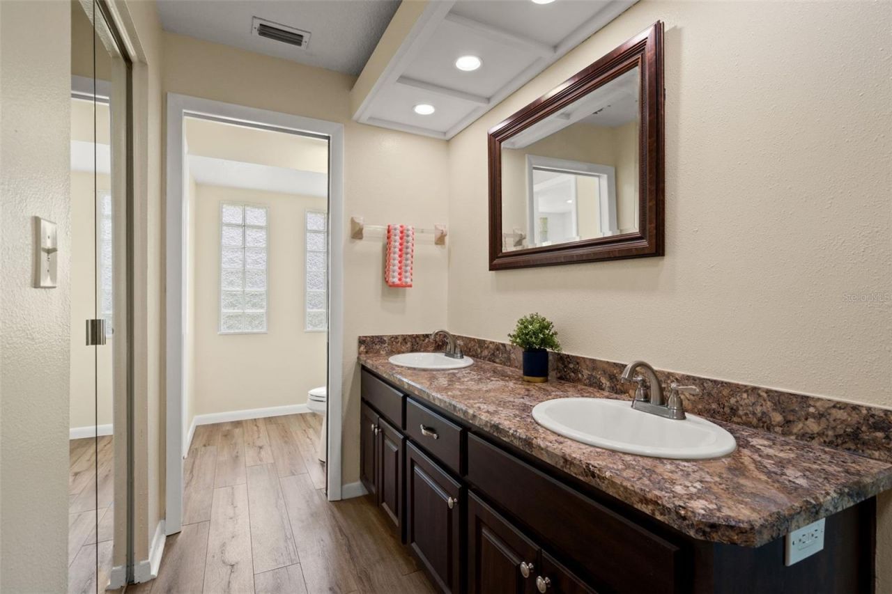 2889 Fair Green Drive, Clearwater, FL 33761 Photo