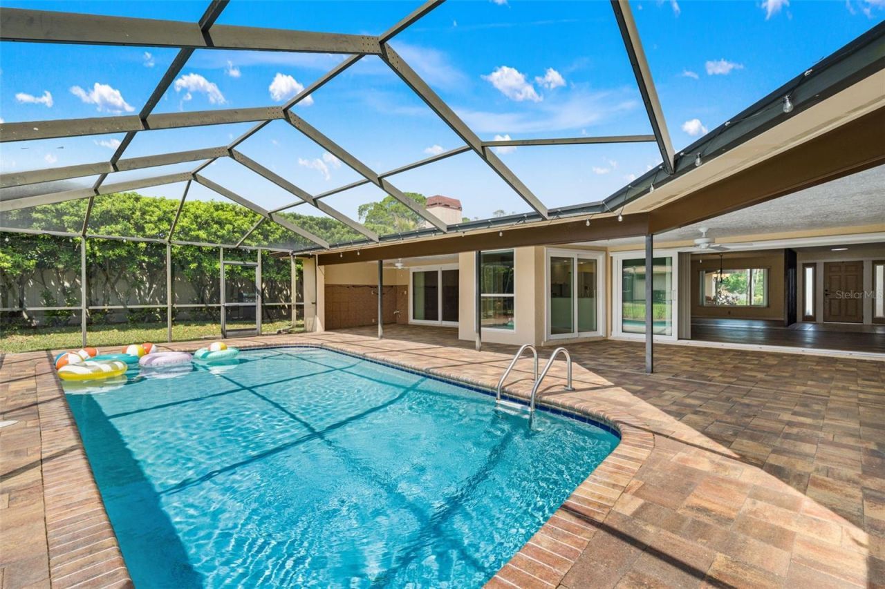 2889 Fair Green Drive, Clearwater, FL 33761 Photo