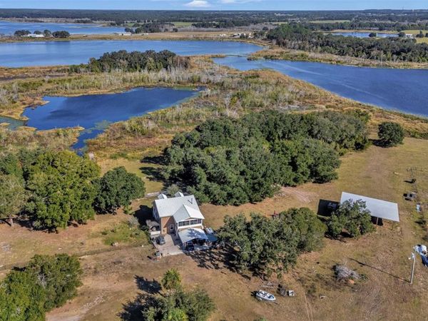 13800 COUNTY ROAD 450 , UMATILLA, FL 32784