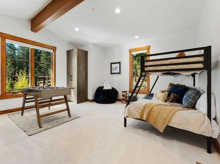 11791 Ghirard Road, Truckee, CA 96161 Photo