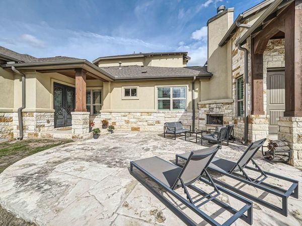 100 Dakota DR, Georgetown, TX 78633