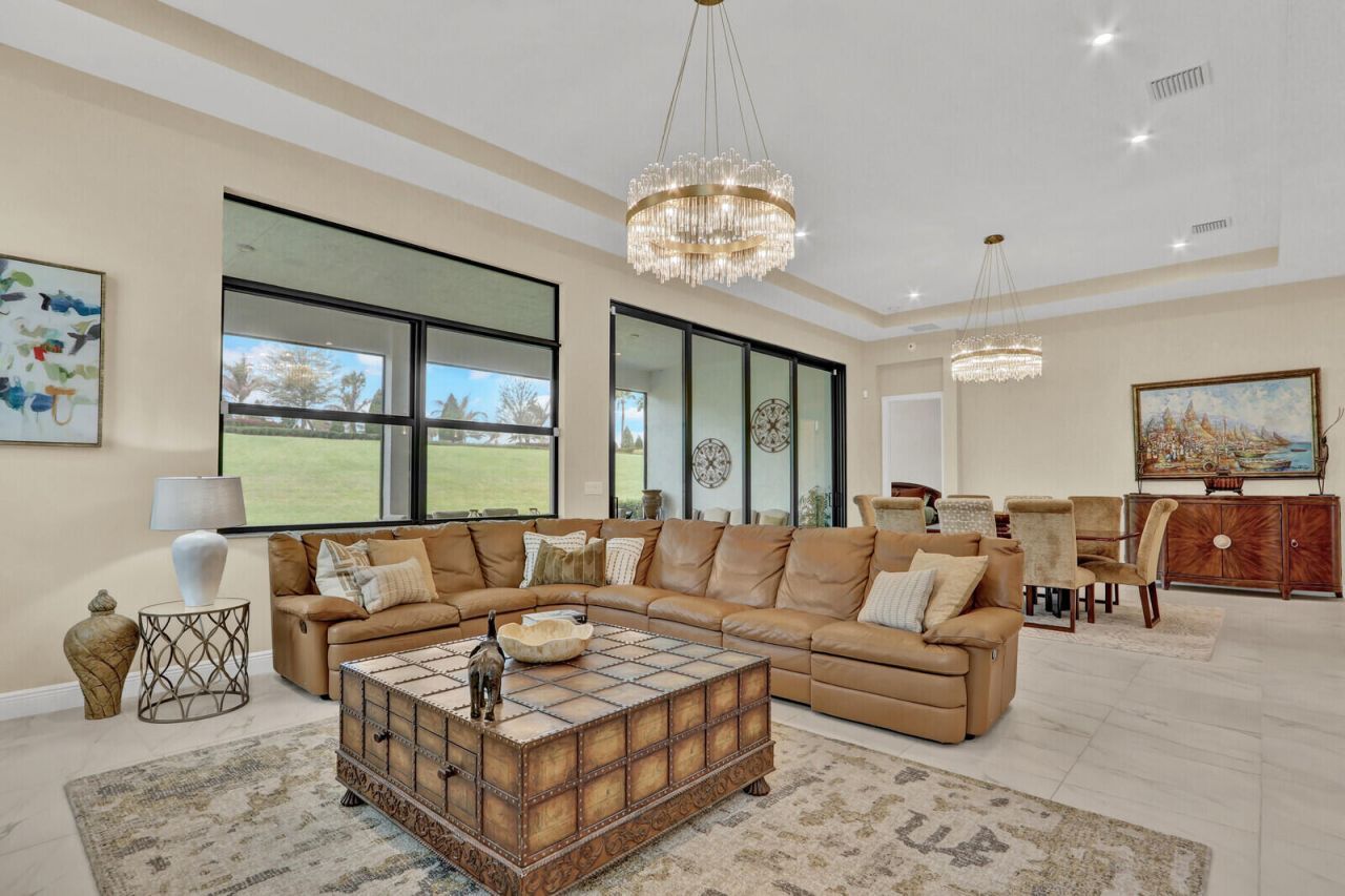 9204 SW Arco Way, Port Saint Lucie, FL 34987 Photo