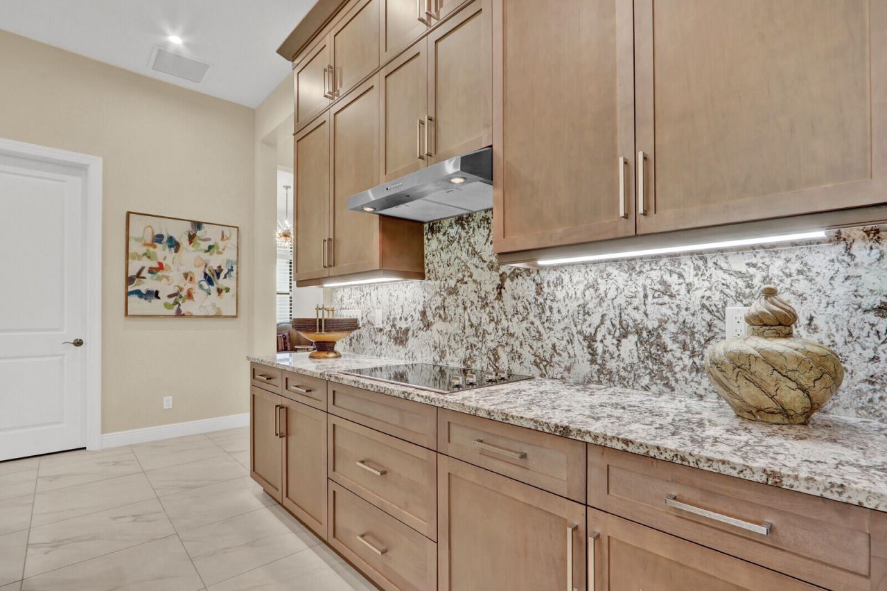 9204 SW Arco Way, Port Saint Lucie, FL 34987 Photo