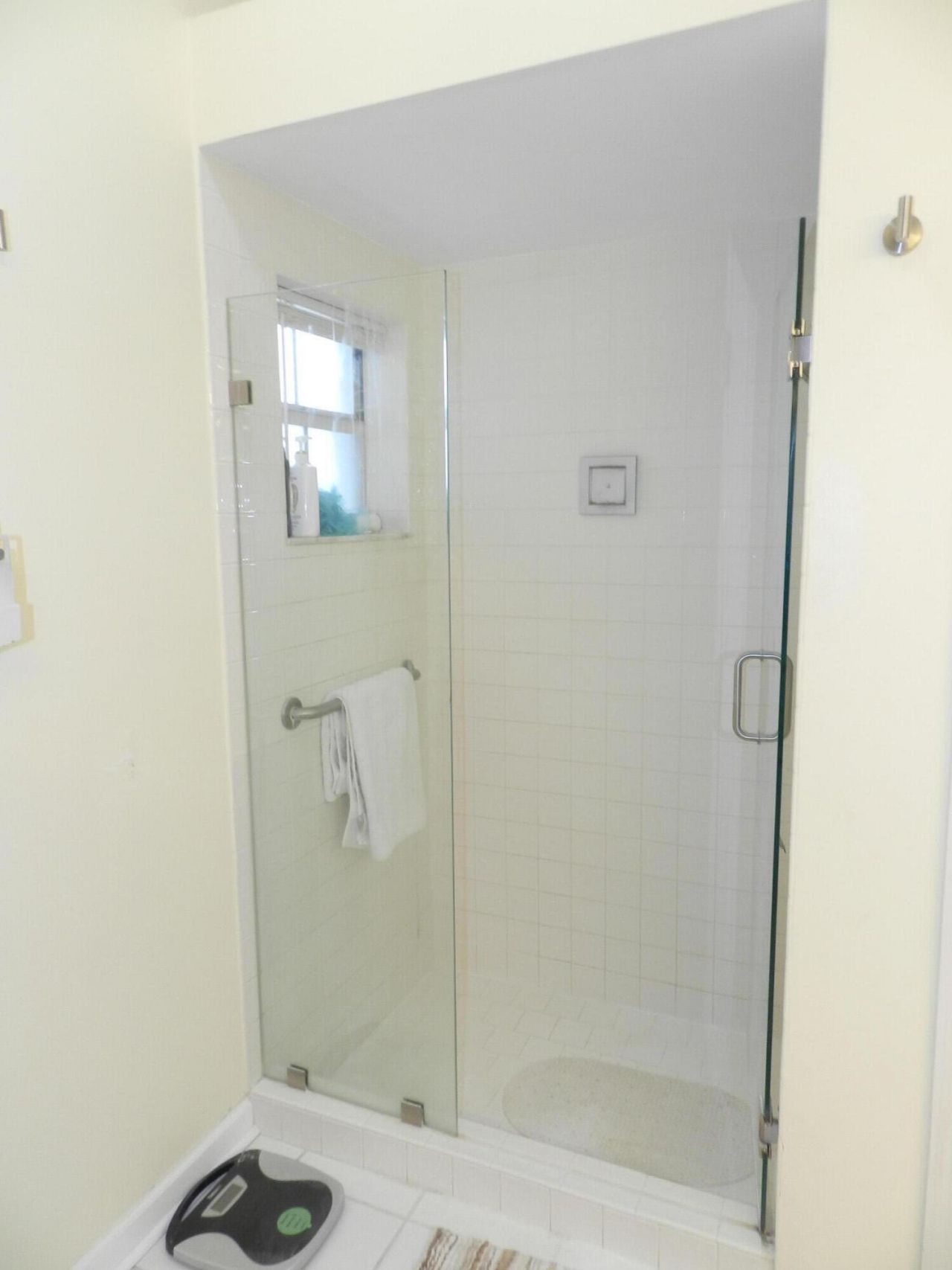 9198 Heathridge Drive, West Palm Beach, FL 33411 Photo