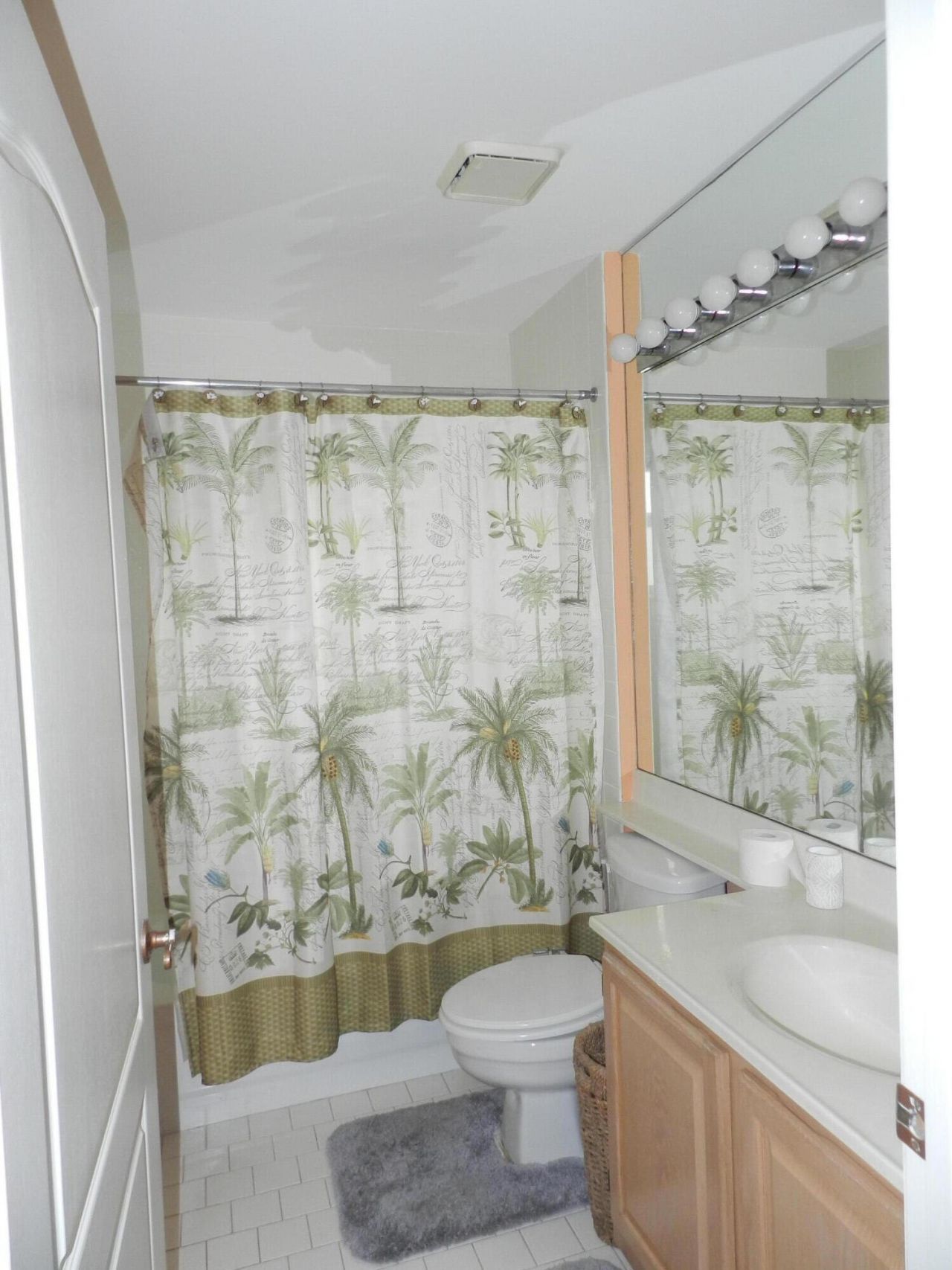 9198 Heathridge Drive, West Palm Beach, FL 33411 Photo