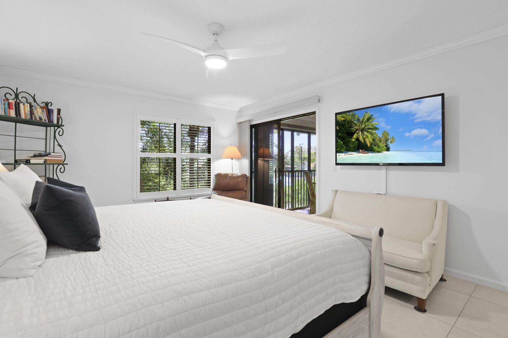 5172 SE Club Way, Unit 207, Stuart, FL 34997 Photo