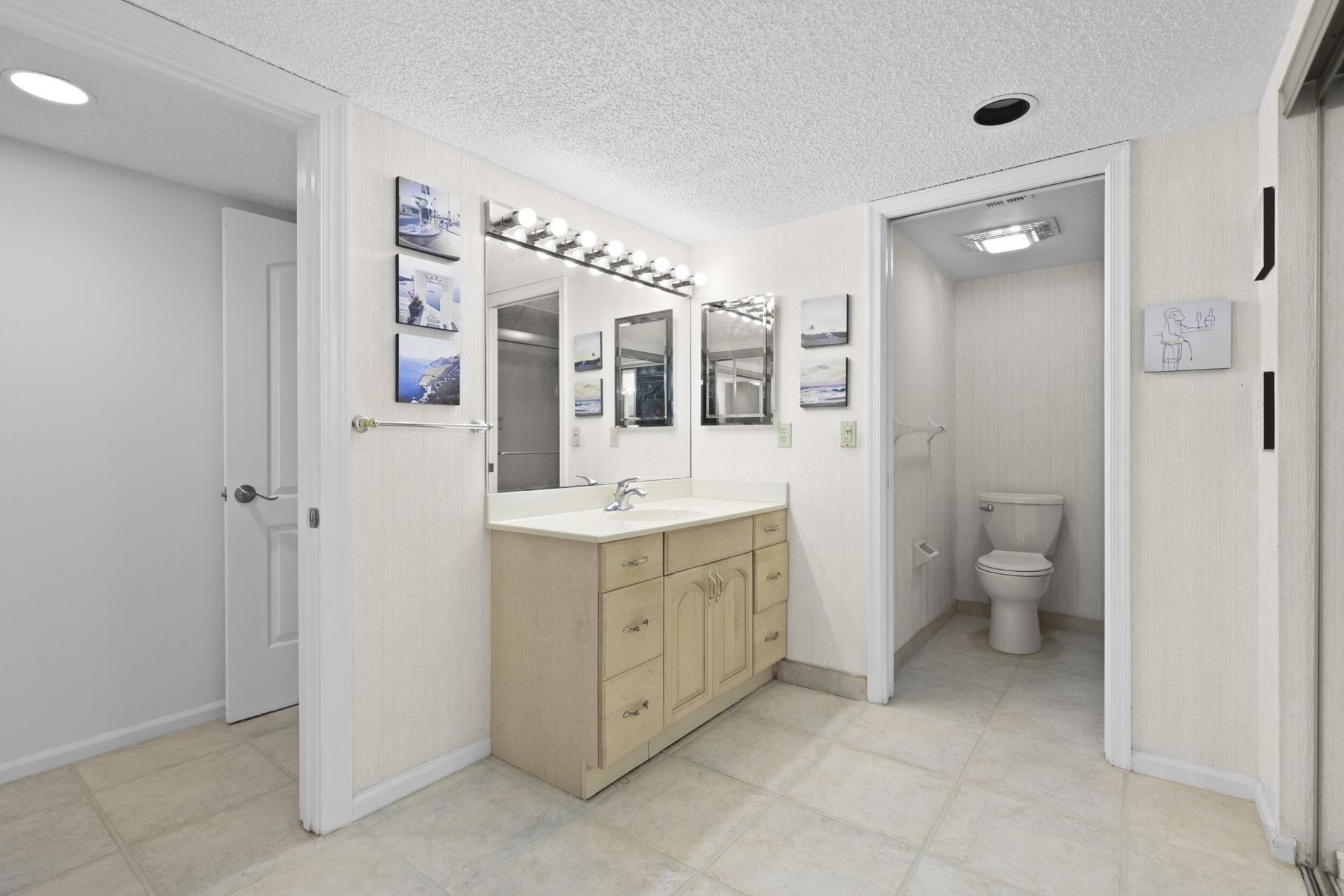 5172 SE Club Way, Unit 207, Stuart, FL 34997 Photo