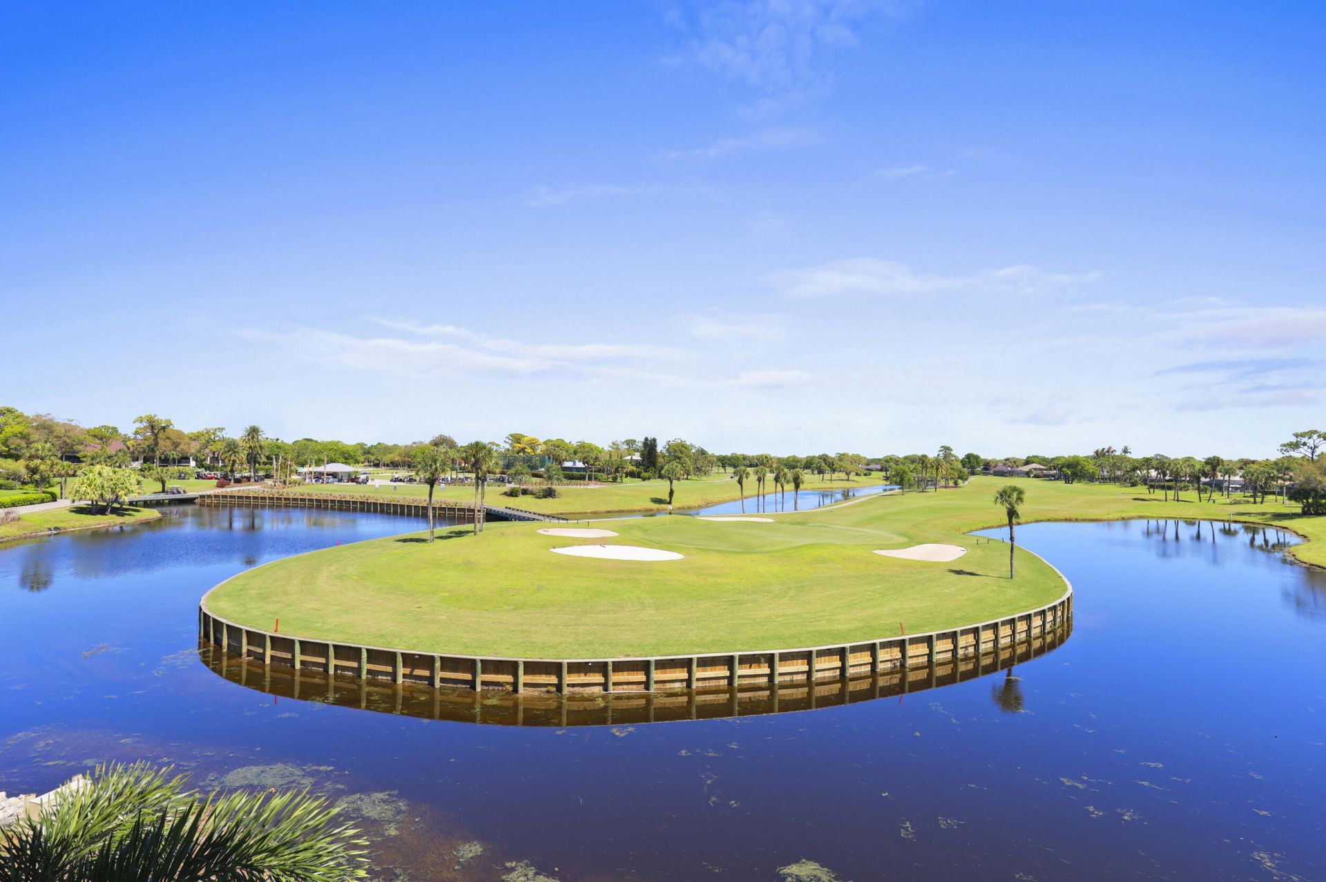 5172 SE Club Way, Unit 207, Stuart, FL 34997 Photo