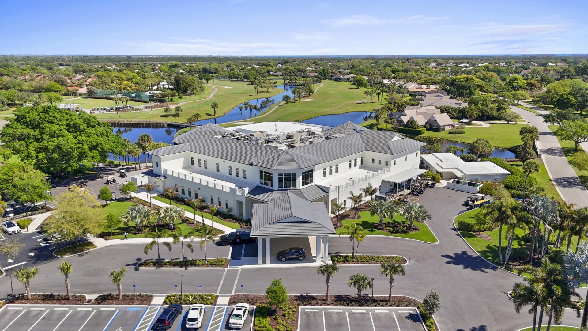 5172 SE Club Way, Unit 207, Stuart, FL 34997 Photo