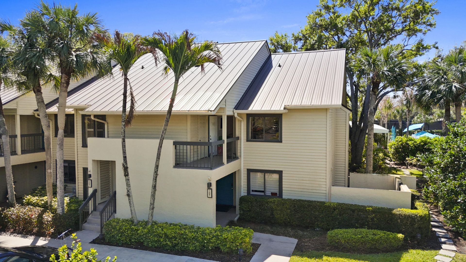 5172 SE Club Way, Unit 207, Stuart, FL 34997 Photo