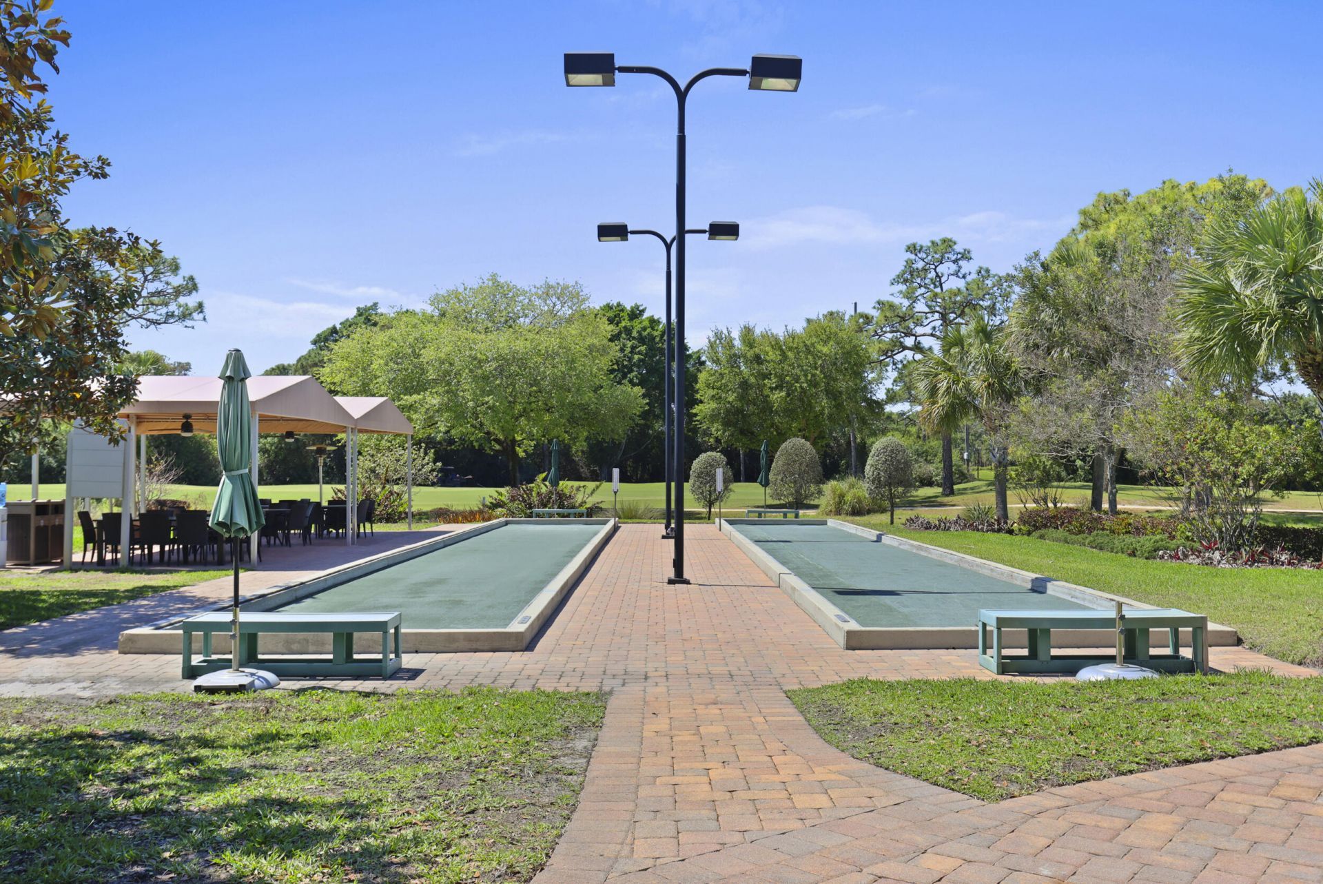 5172 SE Club Way, Unit 207, Stuart, FL 34997 Photo