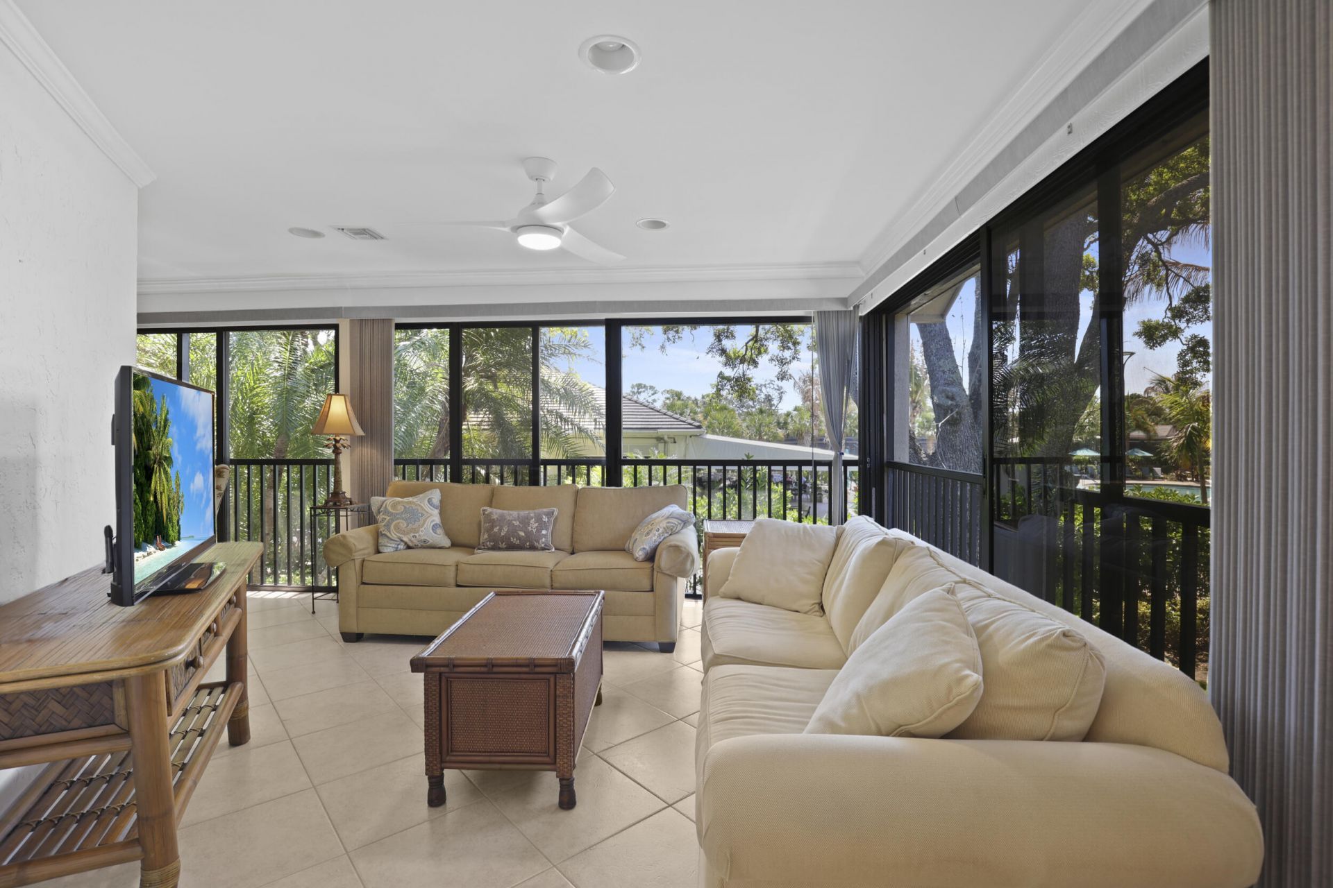 5172 SE Club Way, Unit 207, Stuart, FL 34997 Photo