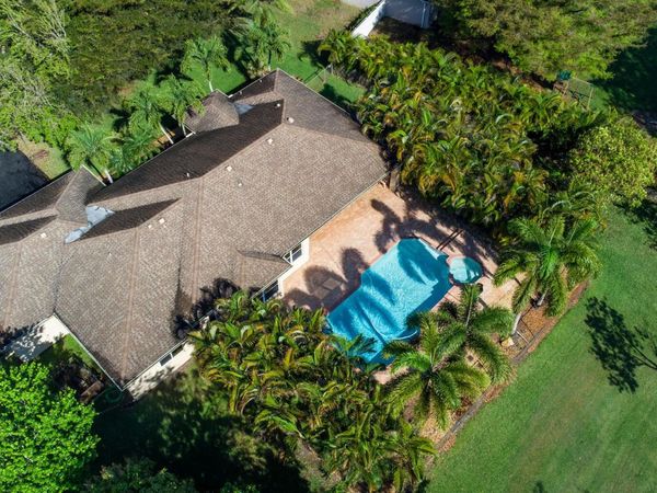 5330 SW 199th Avenue, Pembroke Pines, FL 33332