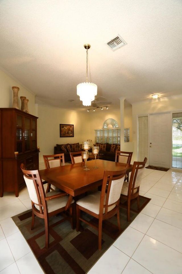 5330 SW 199th Avenue, Pembroke Pines, FL 33332 Photo