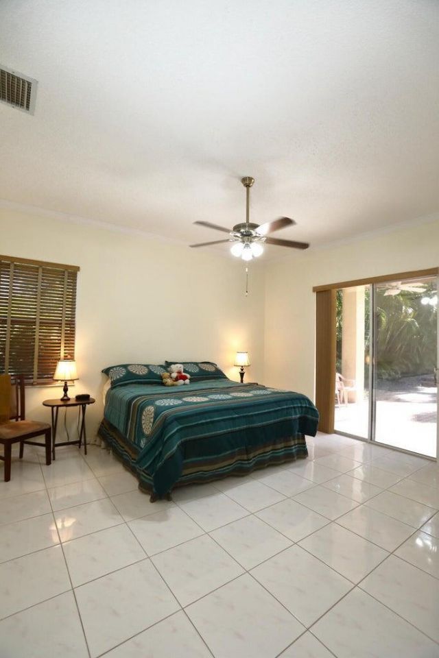 5330 SW 199th Avenue, Pembroke Pines, FL 33332 Photo