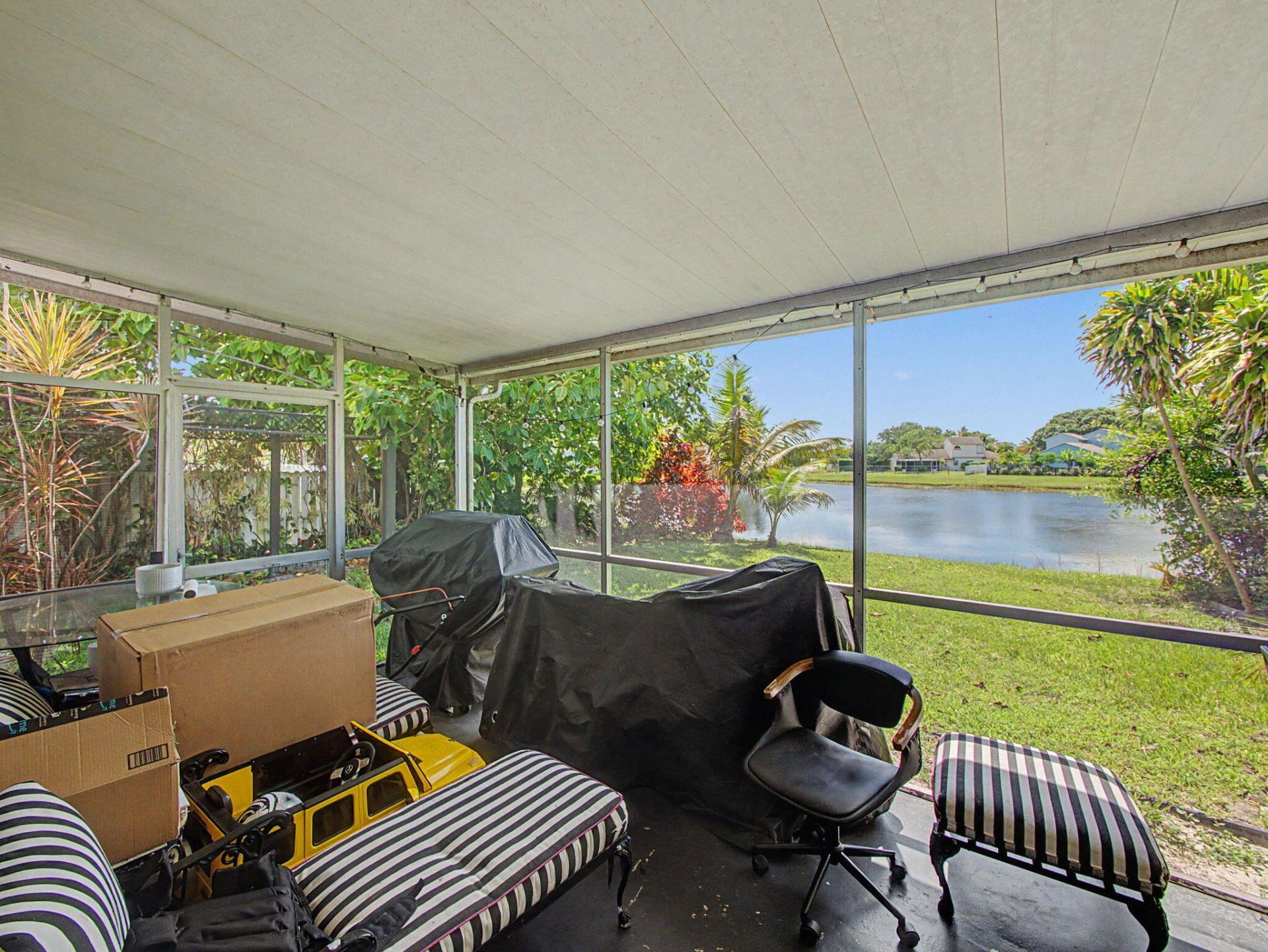 4675 Lakeside Circle, West Palm Beach, FL 33417 Photo