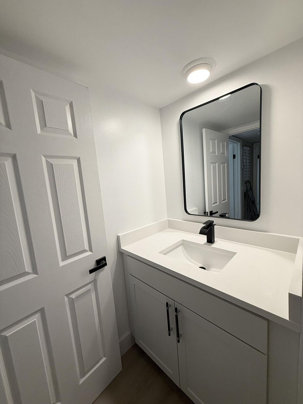 205 Charter Way, West Palm Beach, FL 33407 Photo