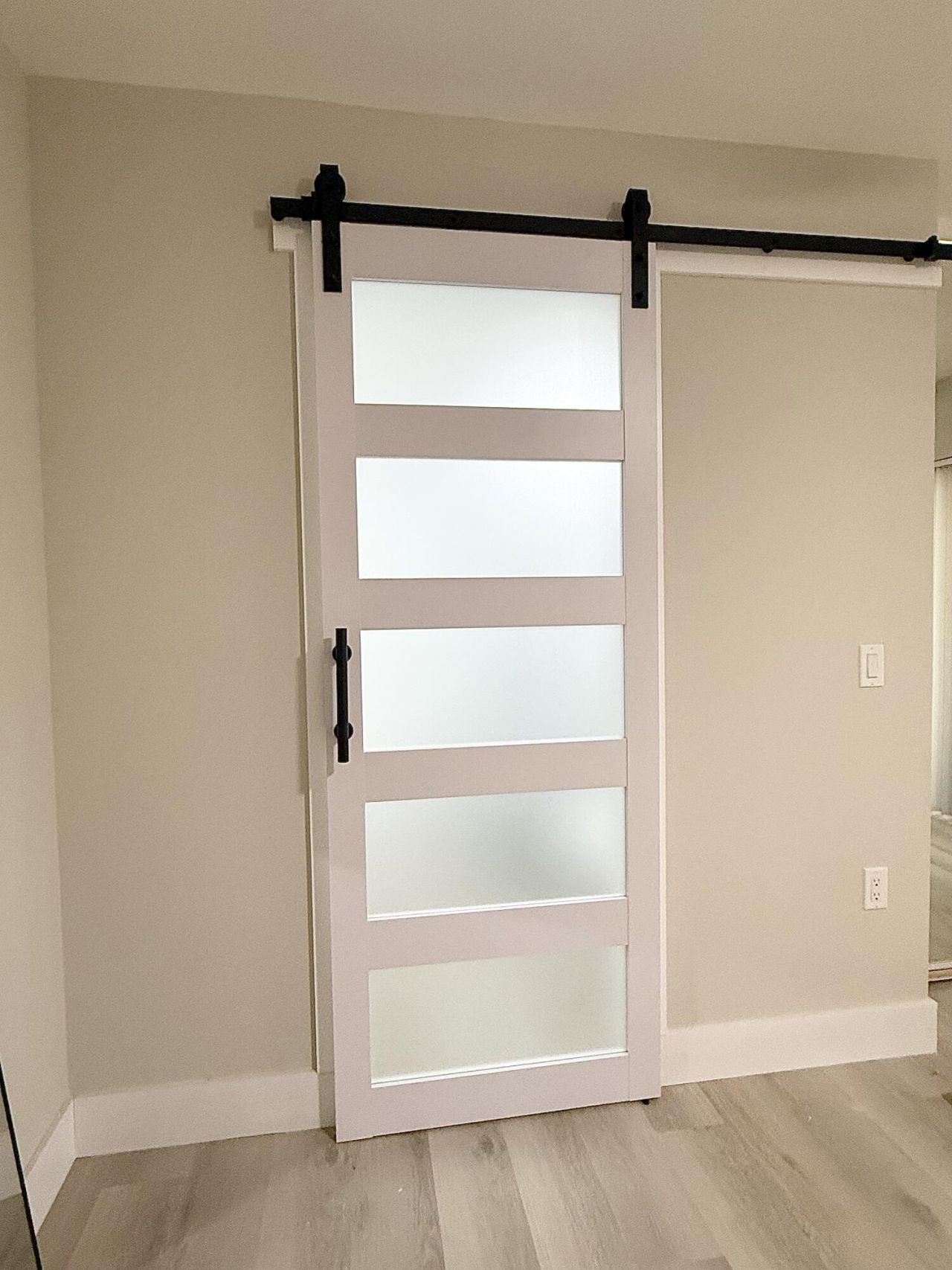 205 Charter Way, West Palm Beach, FL 33407 Photo