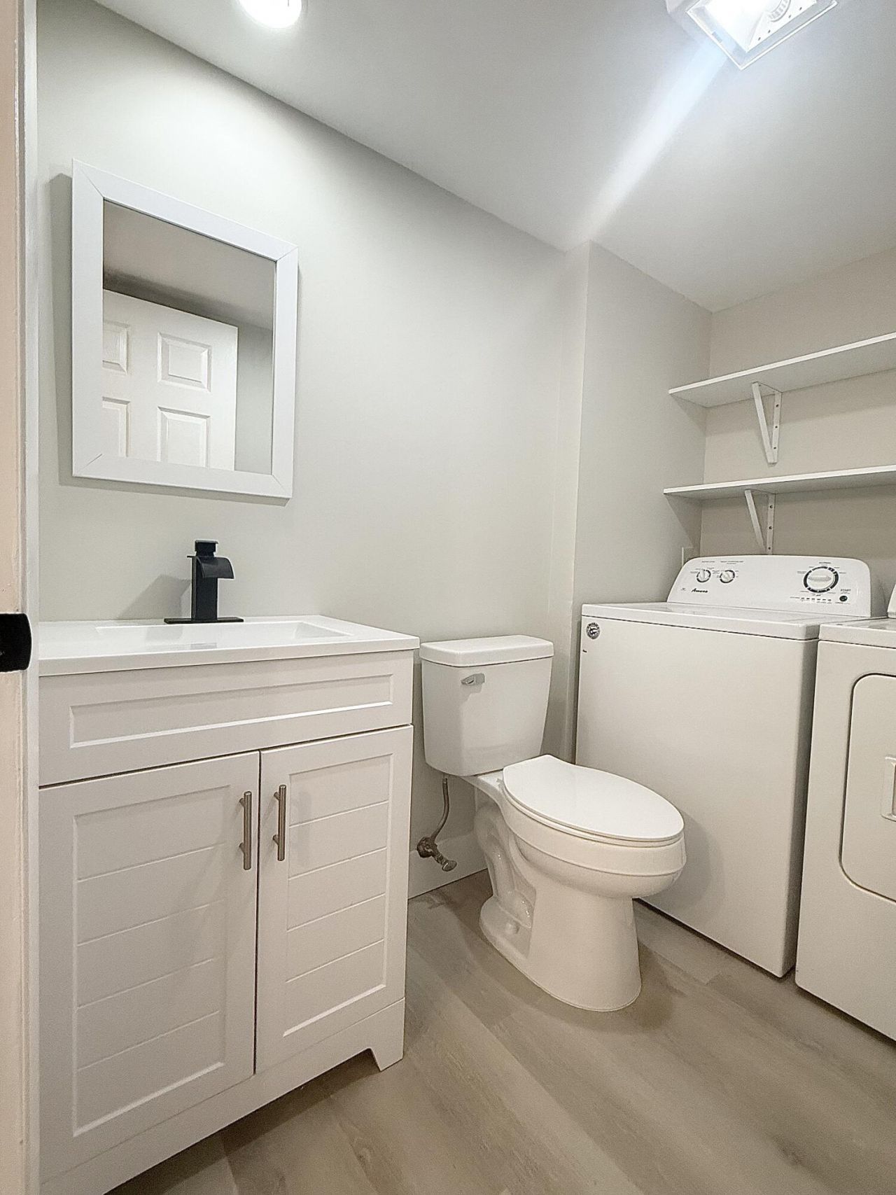 205 Charter Way, West Palm Beach, FL 33407 Photo