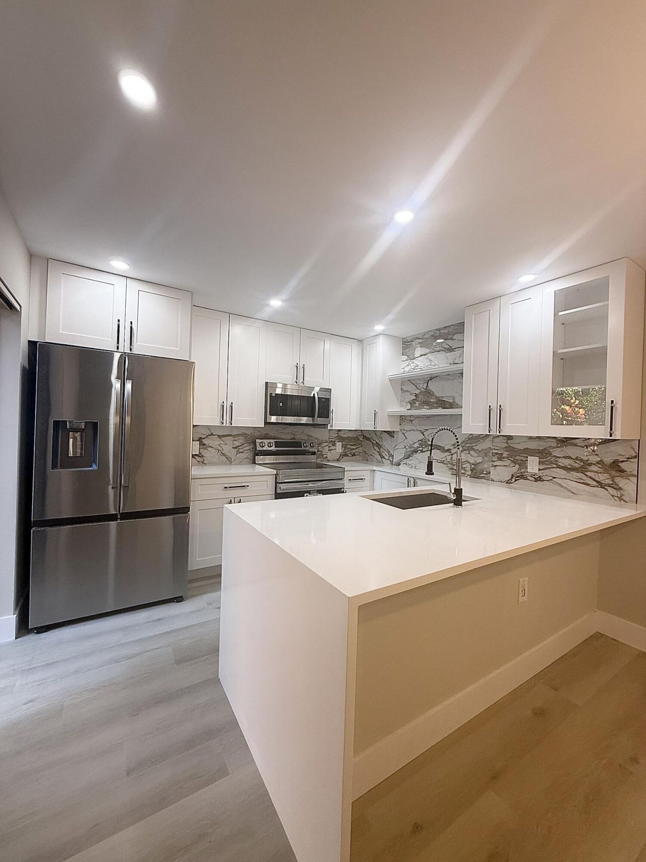 205 Charter Way, West Palm Beach, FL 33407 Photo