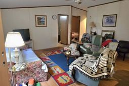 6810 Ingalsbe Drive photo 4