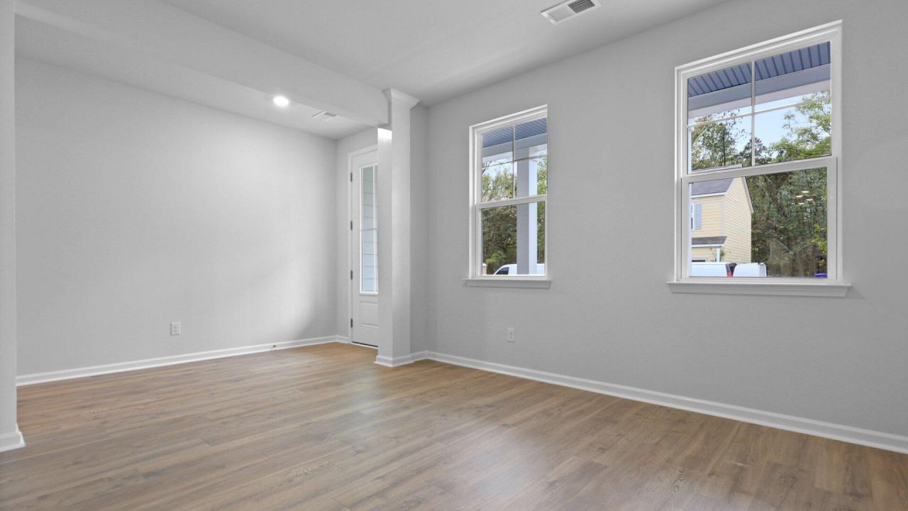 303 Dickerson Lane Photo 10