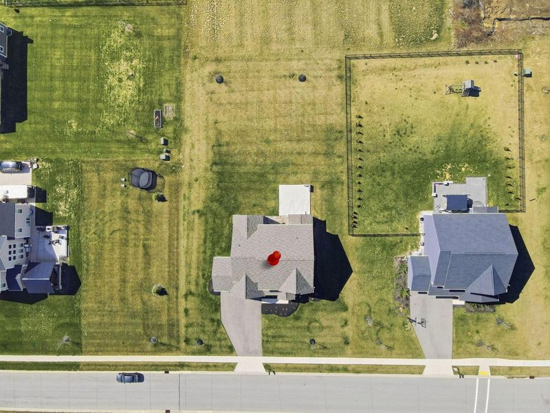 2390 Glenvale Drive, Delaware, OH 43015 Photo 5