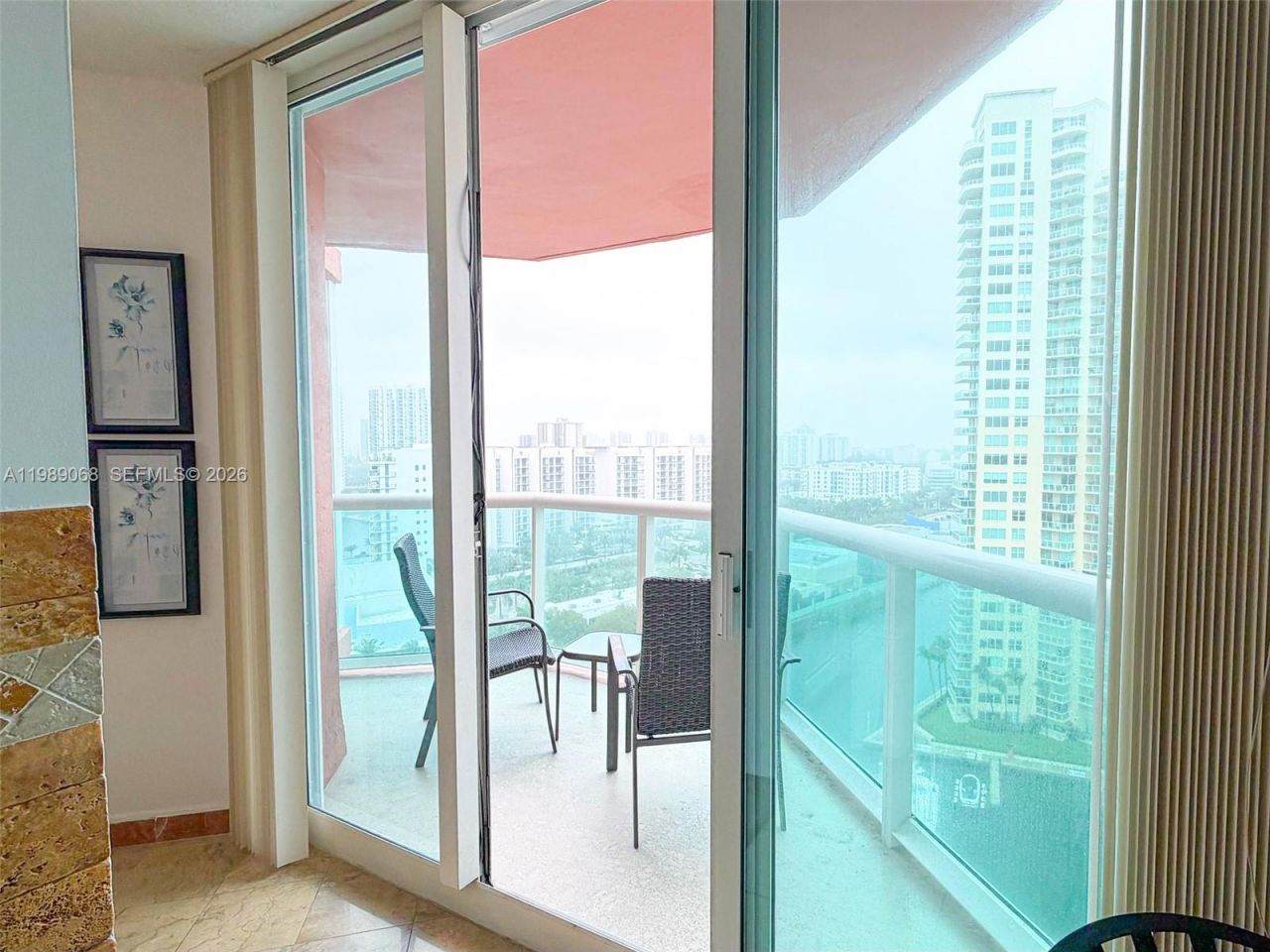 3370 Hidden Bay Dr, Unit 1814, Aventura, FL 33180 Photo
