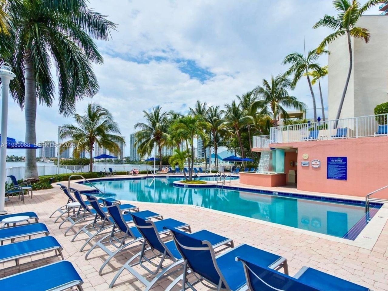 3370 Hidden Bay Dr, Unit 1814, Aventura, FL 33180 Photo