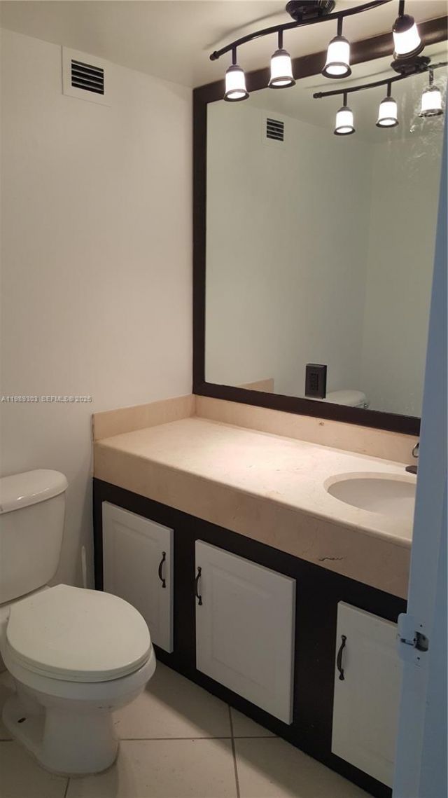 6770 Indian Creek Dr , Unit 5T, Miami Beach, FL 33141 Photo