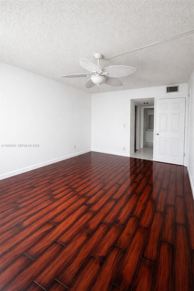 9330 Lagoon Pl , Unit 201, Davie, FL 33324 Photo