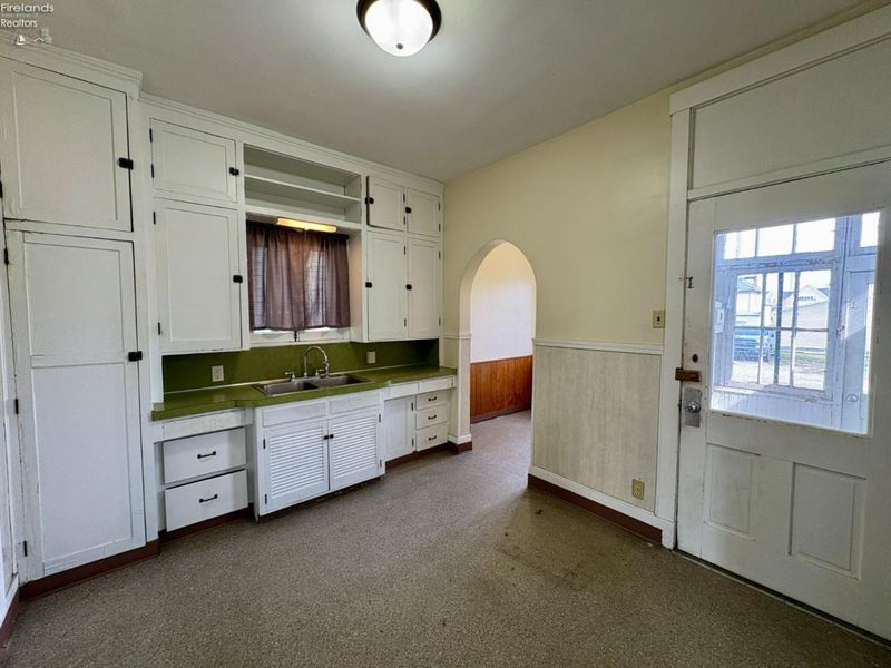 66 N Sandusky Street, Tiffin, OH 44883 Photo 10