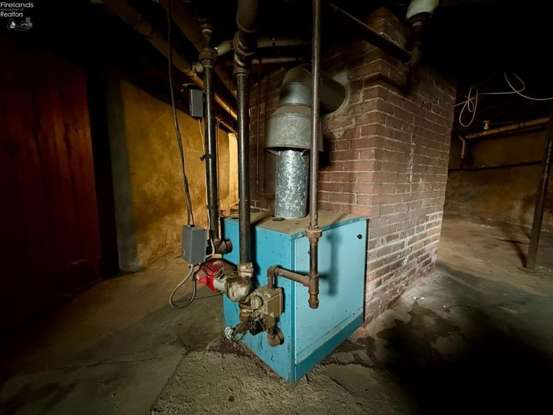 66 N Sandusky Street, Tiffin, OH 44883 Photo 30