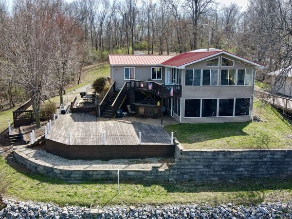 West Frankfort, IL 62896