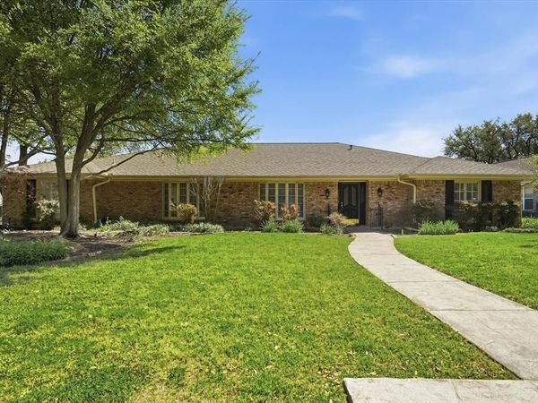 4201 Winding Way, Benbrook, TX 76126