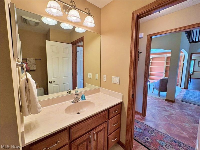 6340 Mallard Creek Run, Lorain, OH 44053 Photo 23